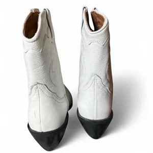 White Urban Outfitters Cowgirl Boots – Size 6, Never Worn! thumbnail 7