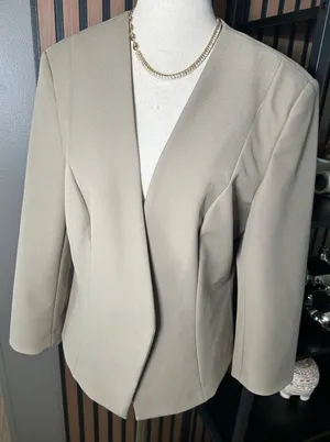 Express tan blazer size 12 short style office wear stylish office blazer thumbnail 1