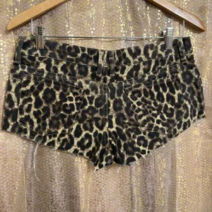 Seven7 Leopard Print Denim Cut Off Short Booty Low Rise Y2K Shorts 26 NWT thumbnail 2