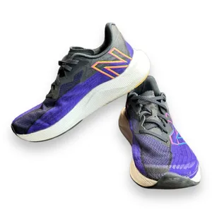 New Balance‎ Fuel Cell Rebel V2 Running Womens Size 8B Sneakers Athletic Shoes thumbnail 5