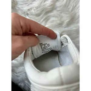 Coach white Francesca sneaker size 5B thumbnail 4
