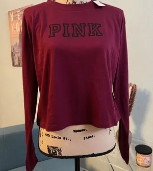 Victoria's Secret PINK Long Sleeve Top thumbnail 1