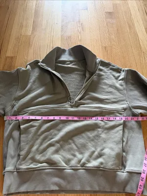 Vuori Sedona Ribbed Half Zip Sweatshirt Metal Olive Sage Sz L thumbnail 4