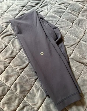 Lululemon Wonder Train Leggings  thumbnail 1