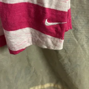 Nike Pink Racerback Sleeveless Tank Top thumbnail 2