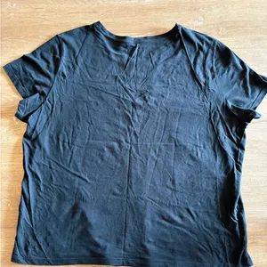 Victoria’s Secret Short Sleeve Pajama Set thumbnail 6