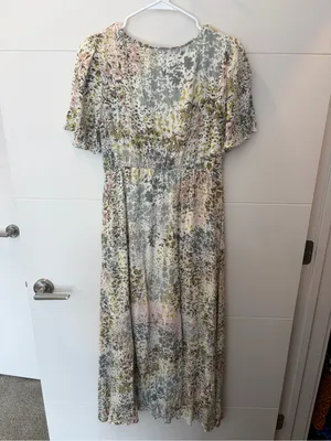 Mikarose Pastel Floral V-Neck Midi Dress thumbnail 4
