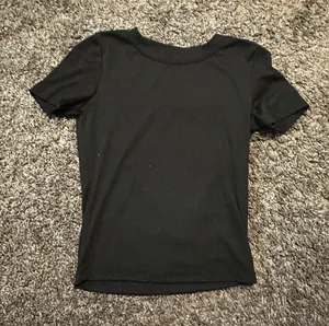 PacSun Baby Tee thumbnail 1
