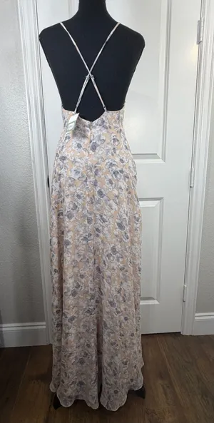ASTR the Label Holland Maxi Dress in Peach Grey Floral Size S thumbnail 7
