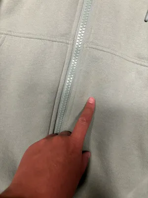 Comfrt Zip up Travel Jacket thumbnail 6