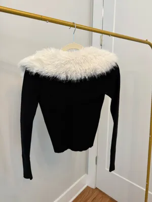 Forever 21 Cardigan Faux Fur Collar thumbnail 3