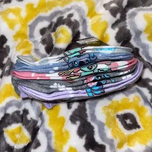 Disney Lilo and Stitch Socks thumbnail 5