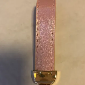 Source Unknown Pink Glittery Key Chain with Gold Buckle thumbnail 2
