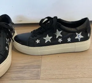 J/Slides Silver Star Sneakers thumbnail 3