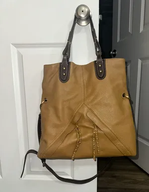 Vintage Isabella Fiore Slouchy Hobo Crossbody Bag Camel Brown Leather thumbnail 2