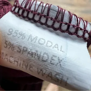 Brandy Melville Womens Burgundy Long Sleeve Shirt Soft Stretch One Size thumbnail 6