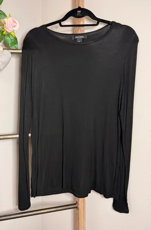 White House Black Market Womens XL Black Long Sleeve Crew Neck Top Solid Basic thumbnail 1