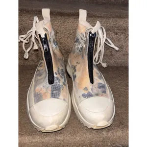 Converse Run Star High Top Washed Florals Unisex 6.5 W 5 M Shoes Sneakers Taylor thumbnail 5