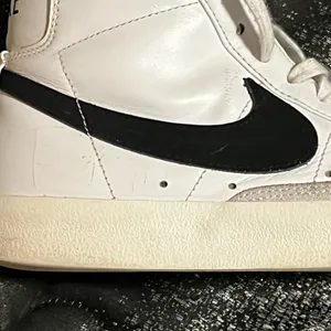 Womens sz7.5 Nike blazer mid '77 vintage high top shoes thumbnail 10