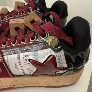 Red Wine Star Unisex Burgundy Red Fashion Skate Sneakers Men 5.5. Women 7 thumbnail 5