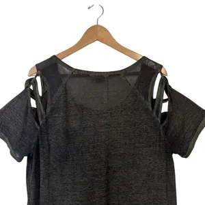 Rock & Republic T-Shirt Womens XL Gray Cold Shoulder Cut Out Burnout High Low thumbnail 9
