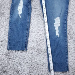 Good American The Weekender Distressed Relaxed Tapered Leg Jeans Size 2 26 thumbnail 11