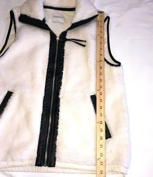 Abercrombie & Fitch Soft A&F Sherpa Fleece Vest Off White Black Size Small Zip thumbnail 5