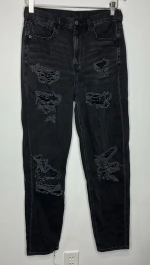 American Eagle Outfitters relaxed mom jeans‎ black distressed 6 X-long trendy thumbnail 1
