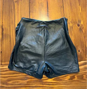 SHEIN faux leather skort black thumbnail 3
