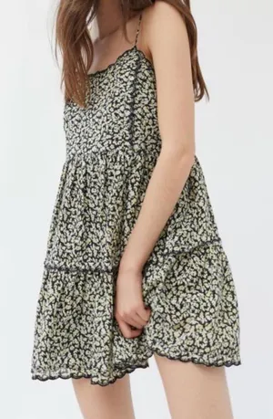 Urban Outfitters Hanna Scallop Whimsigoth Ditsy Grunge Floral Mini Dress small thumbnail 1