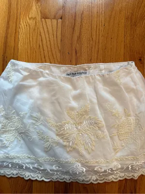 Fair par foutch White Embroidered Mini Skirt thumbnail 2