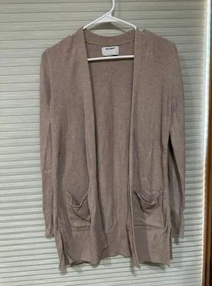 Cardigan thumbnail 1