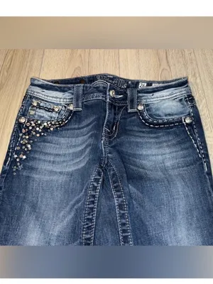 Miss Me Dark Blue Sequin Pocket Cropped Jeans crop capri denim thumbnail 3