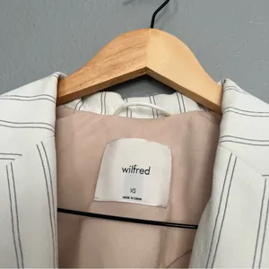 Aritzia Wilfred White Striped Cherrelle Blazer thumbnail 3