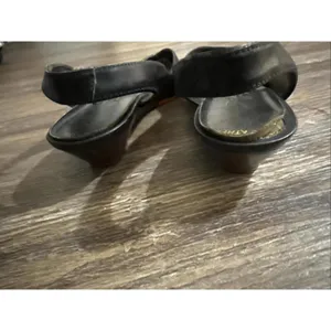 Fashion 10 Endicott Johnson Vintage Leather Pumps Wedge Classic Minimalist Black thumbnail 8