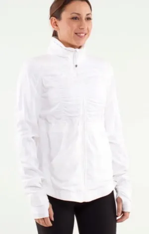 Lululemon Womens Size 6‎ White Cinched Waist Inner Peace Athletic Jacket thumbnail 1