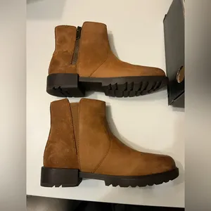 New Sorel Emilie II zip waterproof ankle boot‎ sz 6 thumbnail 3