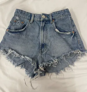 ZARA Jean Shorts Denim thumbnail 1