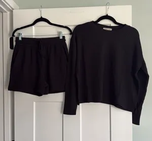 Zenana Small Black Ribbed Knit Set thumbnail 1