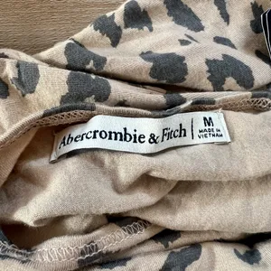 Abercrombie NWT Leopard Bodysuit thumbnail 10