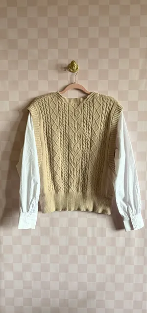 Sweater Size XL thumbnail 4