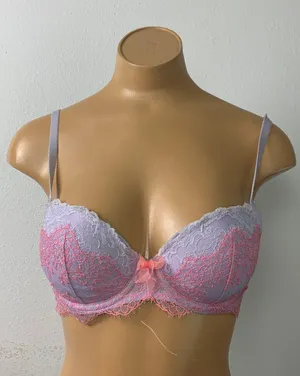 Victoria's Secret Bra thumbnail 1