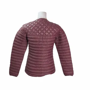 Patagonia Women’s AlpLight 800 Fill Down Dark Ruby Pullover Size XXS thumbnail 2