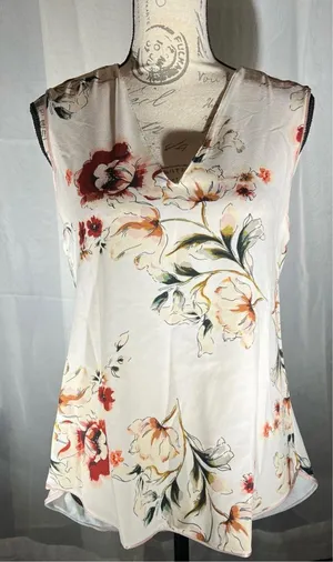 ZARA Women’s Top medium  thumbnail 1