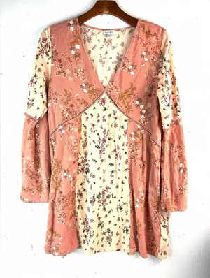 Love, Fire L Boho Bell Sleeve Pink Floral Embroidered Tunic Top thumbnail 1