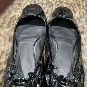 Tory‎ Burch Patent Leather Ballet Flats thumbnail 5
