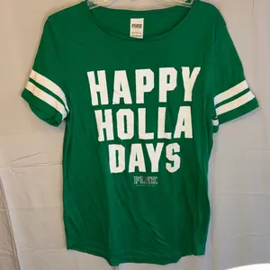 PINK Victoria's Secret Festive Green Tee thumbnail 3
