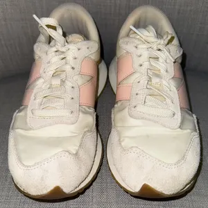 New balance womens 237 sneakers sea salt/pink haze size 9 thumbnail 2