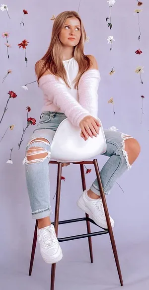 Abercrombie Light Wash Jeans thumbnail 1