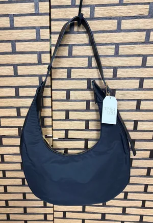 No Boundaries Black Shoulder Bag‎ thumbnail 1
